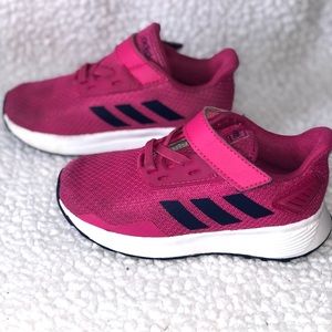 Toddler adidas size 9